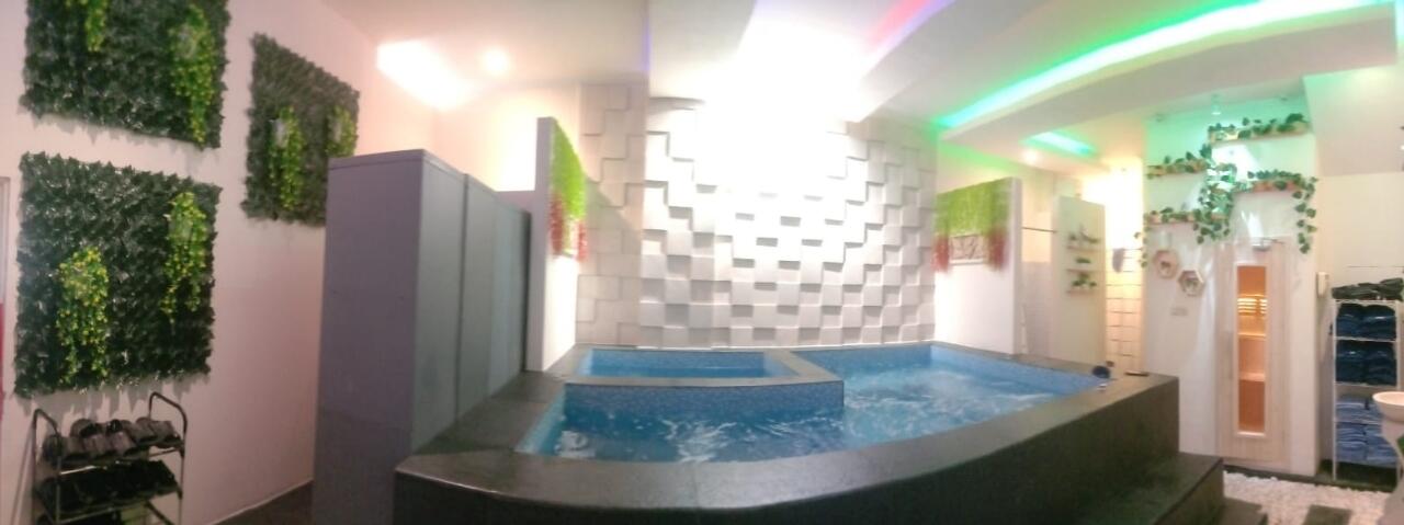 &#91;NEW&#93; D'TWINS SPA &amp; LOUNGE , CIKARANG