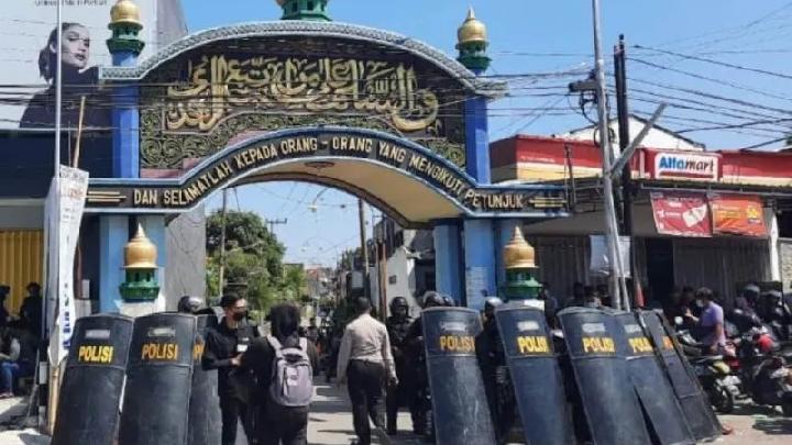 Izin Pondok Pesantren Shiddiqiyah Jombang Batal Dicabut karena Perintah Jokowi