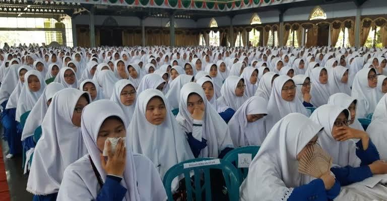 Deretan Pesantren Terkenal Paling Mahal di Indonesia, Ada yang Iurannya Rp20 Juta!