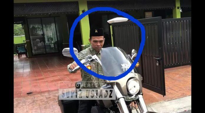 UAS Disindir Naik Motor Gak Pakai Helm: Pemuka Agama Lain Gak Gitu!