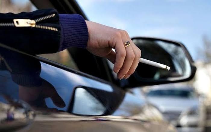 Lucunya Perdebatan Rokok Dilarang Di Mobil Ini, Menurutmu Mana yang Tepat Gan?