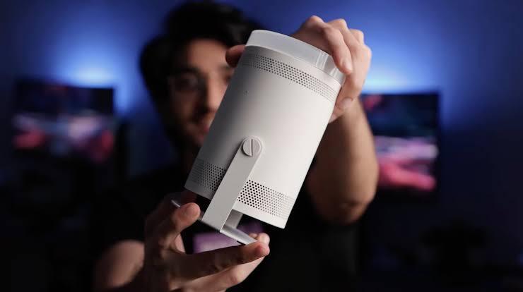 REVIEW : Samsung The Freestyle ! Projector portabel canggih desain mini dan unik