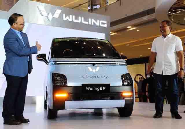 Mobil Listrik Wuling Air Ev Diklaim Bisa Libas Tanjakan di Puncak 