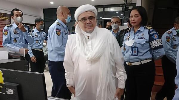 Alasan Rizieq Shihab Bebas Penjara Hari Ini