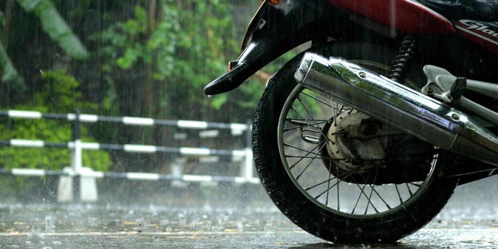 Agar Motor Tetap Oke di Musim Hujan, Ini Tipsnya!