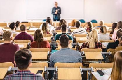 Beberapa Hal yang Dirindukan Saat Sudah Menjadi Alumni