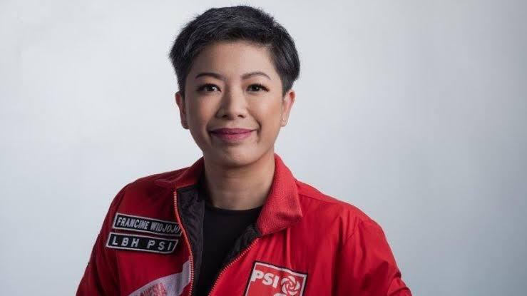 Ibu Ini Debat Sama Paspampres Di Jalanan, Ketika Bertugas Mengawal Mantan Presiden!