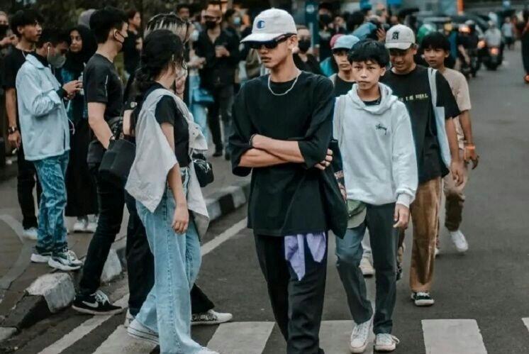 Citayam Fashion Week : Budaya Latah Masyarakat Dan Prospek Industri Kreatif