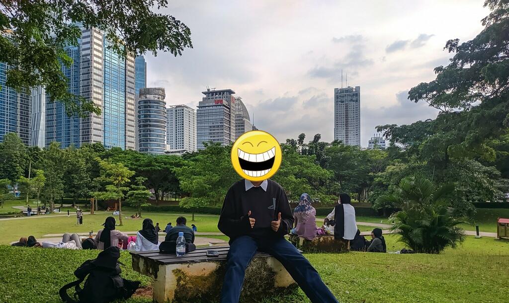 5 Kegiatan Yang Bisa Kamu Lakukan Di Jalan Sudirman Selain CFW! No. 5 Paling Seru!