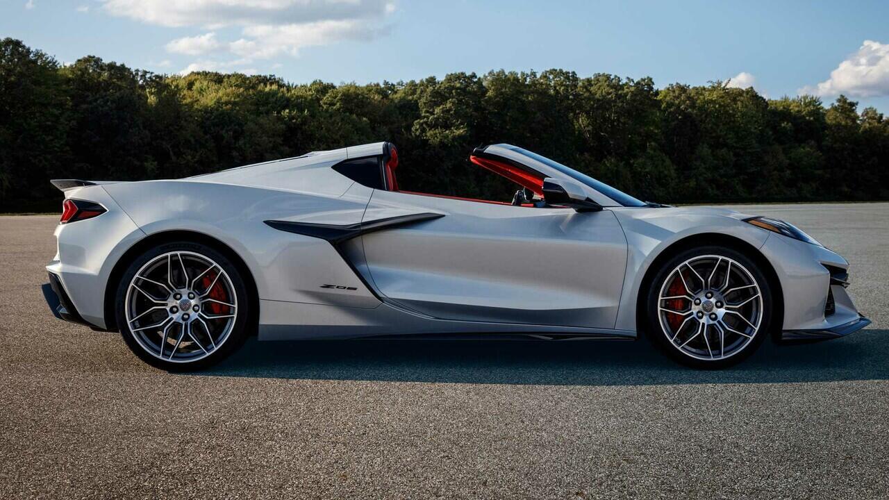 2023 Chevrolet Corvette Z06 Price Starts From $106,395