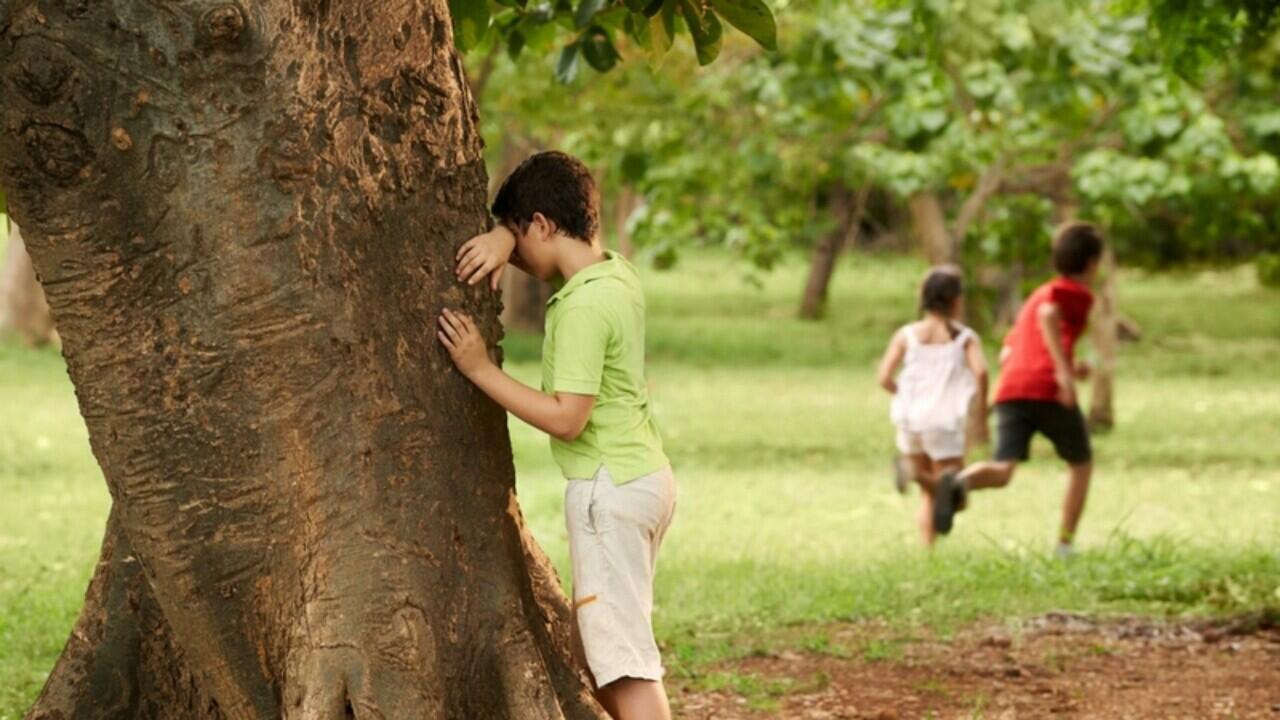 5 Alasan Kenapa Anak Kecil Bedaknya Selalu Belepotan Setiap Habis Mandi