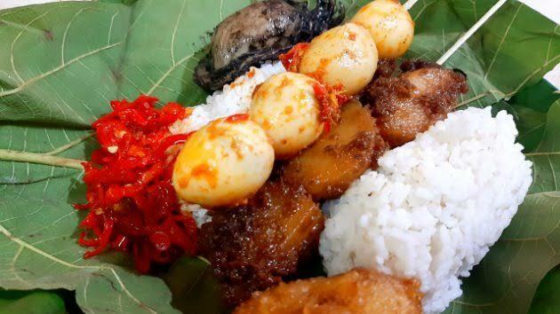 5 Makanan Khas Cirebon Yang Memanjakan Lidah, Cocok Untuk Referensi Makan Siangmu! 