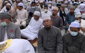 Ribuan Umat Muslim di Thailand Berkumpul Protes Pembangunan Patung Dewi Kuan Im