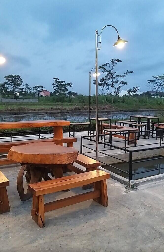 10 Coffe Shop &amp; Resto di Sleman Yang Kece Abis