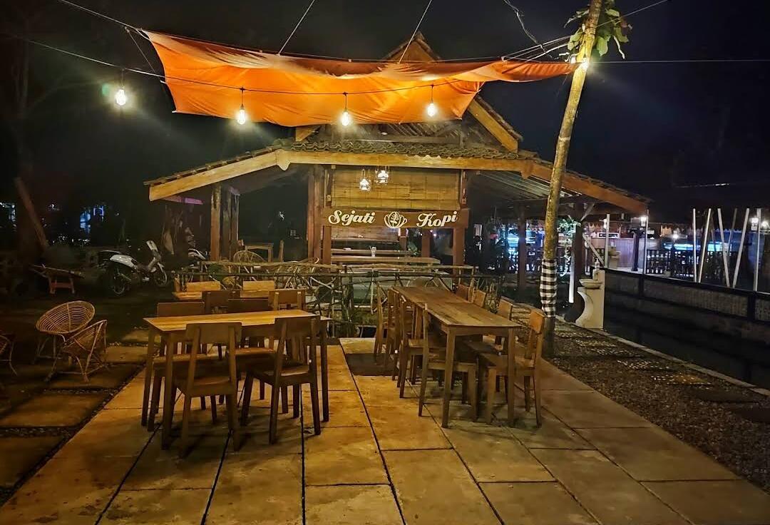 10 Coffe Shop &amp; Resto di Sleman Yang Kece Abis