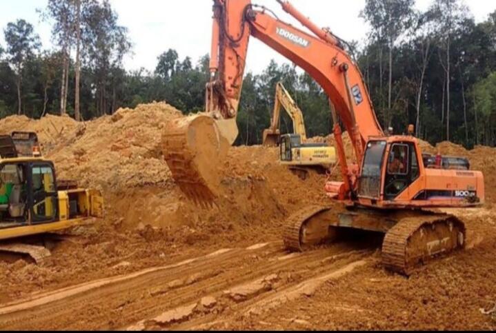 Cabut 2.065 IUP, Bahlil Sebut Banyak Izin Tambang Di Gadaikan Dan Di Jaul
