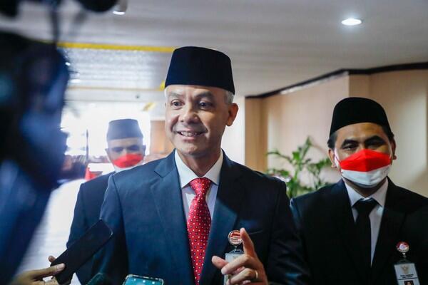 Ganjar Siapkan Pendidikan Pesantren Berkualitas Lewat Perda Baru