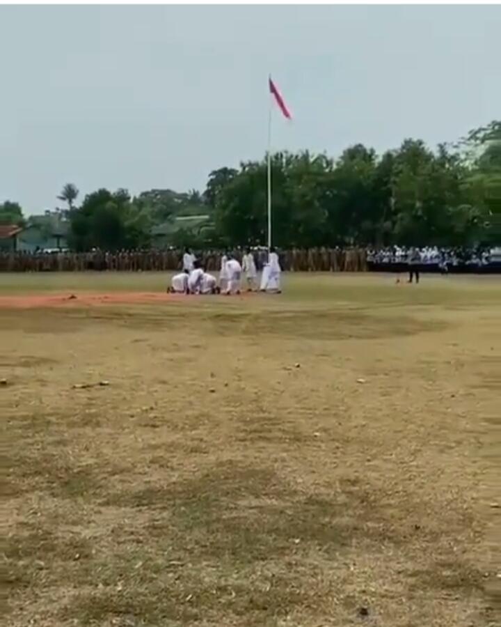 Paskibraka Berjoget Di Bawah Tiang Bendera Saat Upacara, Pantas? Ini Klarifikasinya