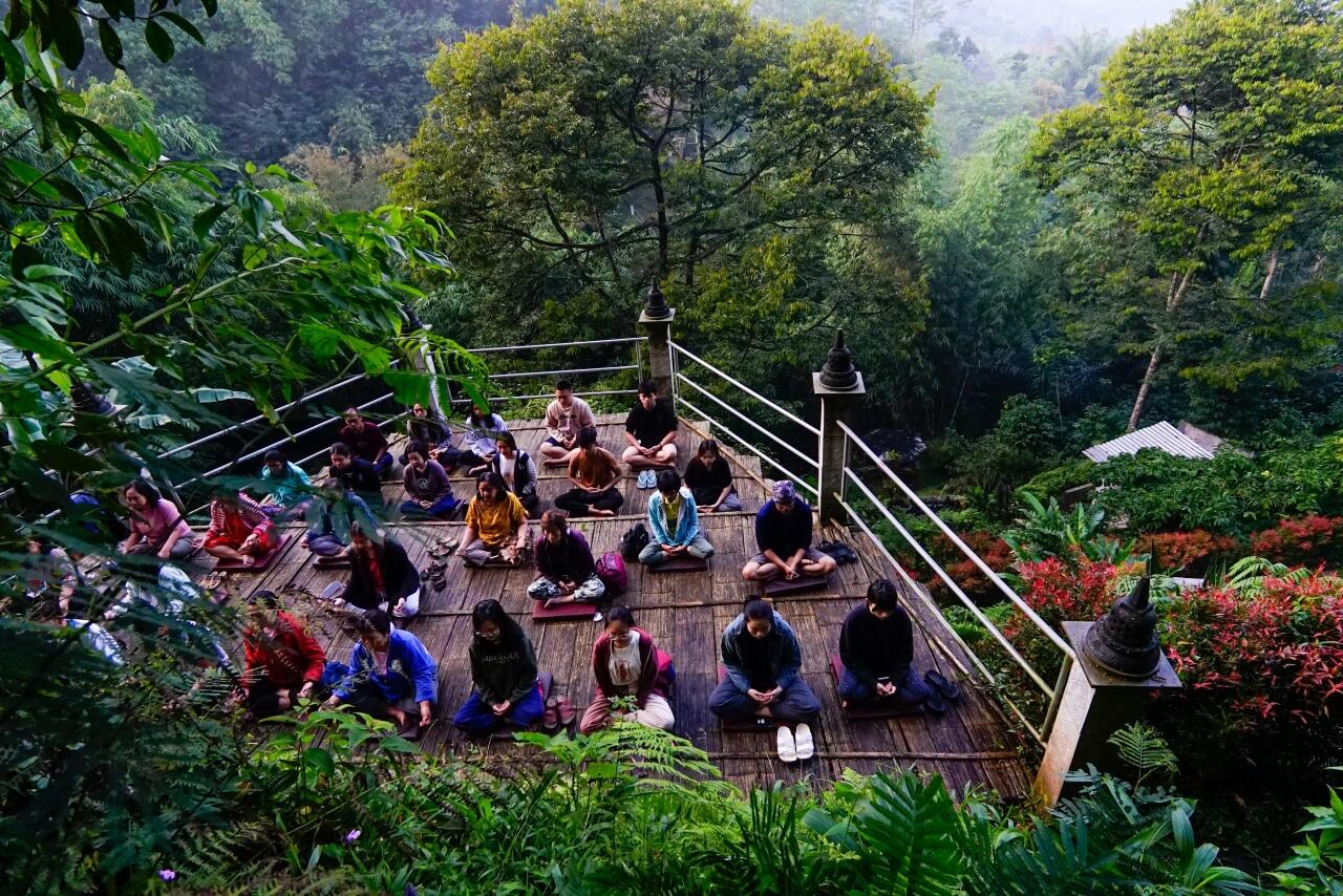 Foto Kedamaian Meditasi di Dusun Krecek Temanggung