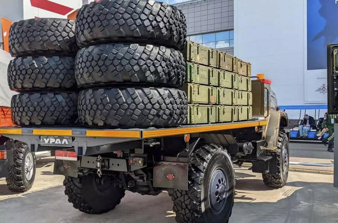 Army 2022: Ural Pamerkan Prototype Truk Otonom Tanpa Pengemudi Versi Militer