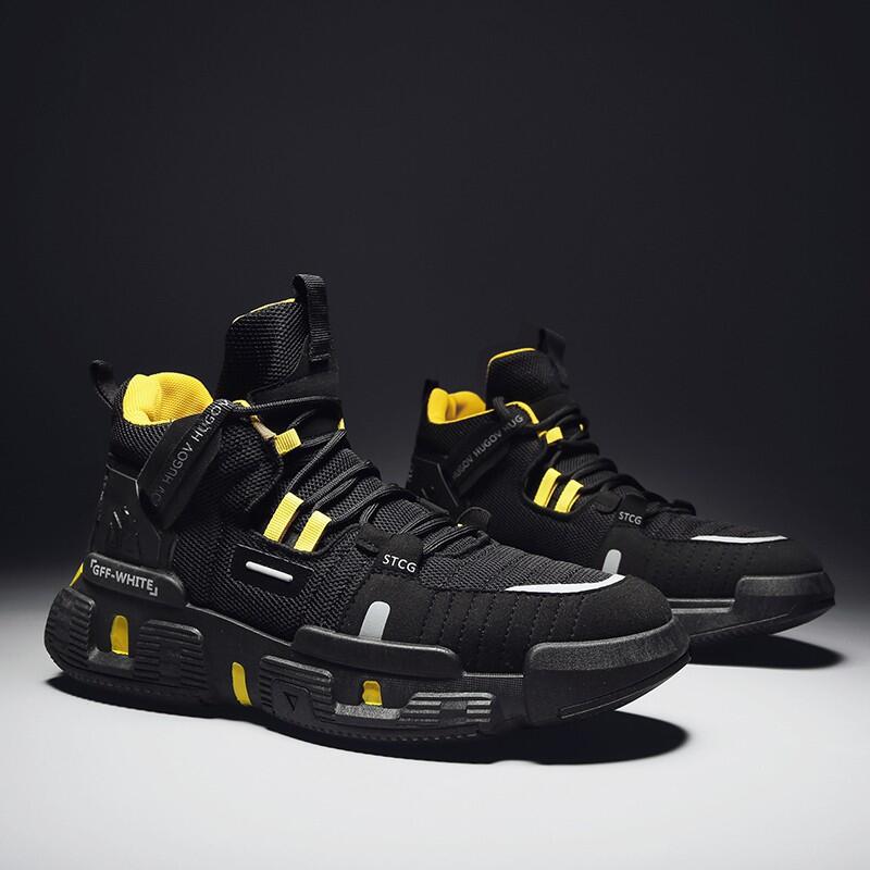 10 Merk Sepatu Sneakers Pria Terbaik dengan Harga Terjangkau (Terbaru Tahun 2022)