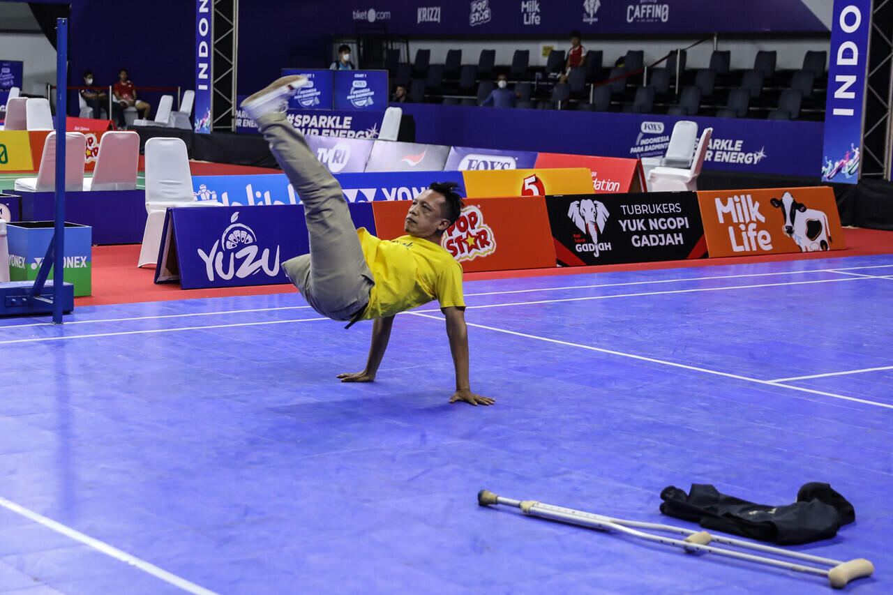 Tampilkan Aksi Breakdance dengan Satu Kaki, Arif Setyo Ramaikan Babak Final FIPBI