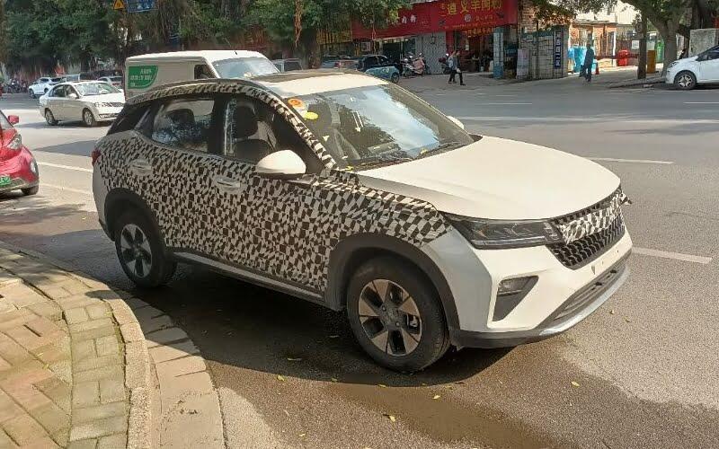 Wuling Xing Chi Kedapatan Tes Jalan di Indonesia, Masuk Pakai Nama Alvez