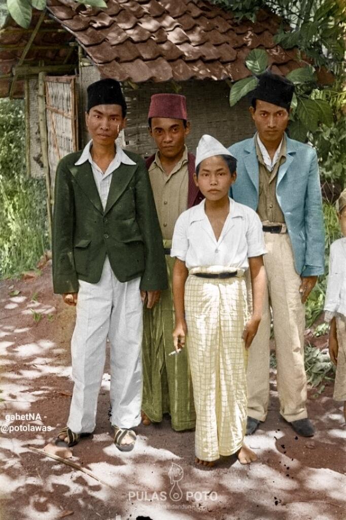 Tiga Pemuda Indonesia