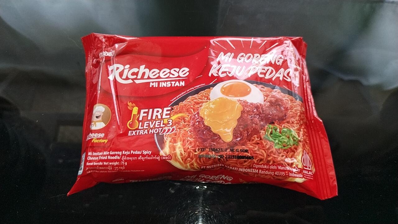 Review Mie Instan yang Sedang Viral, Nabati Richeese Mi Instan