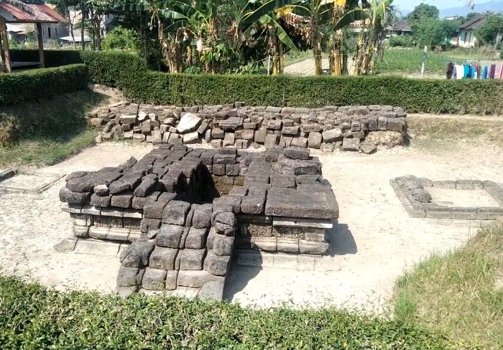 Candi Gampingan Jogjakarta