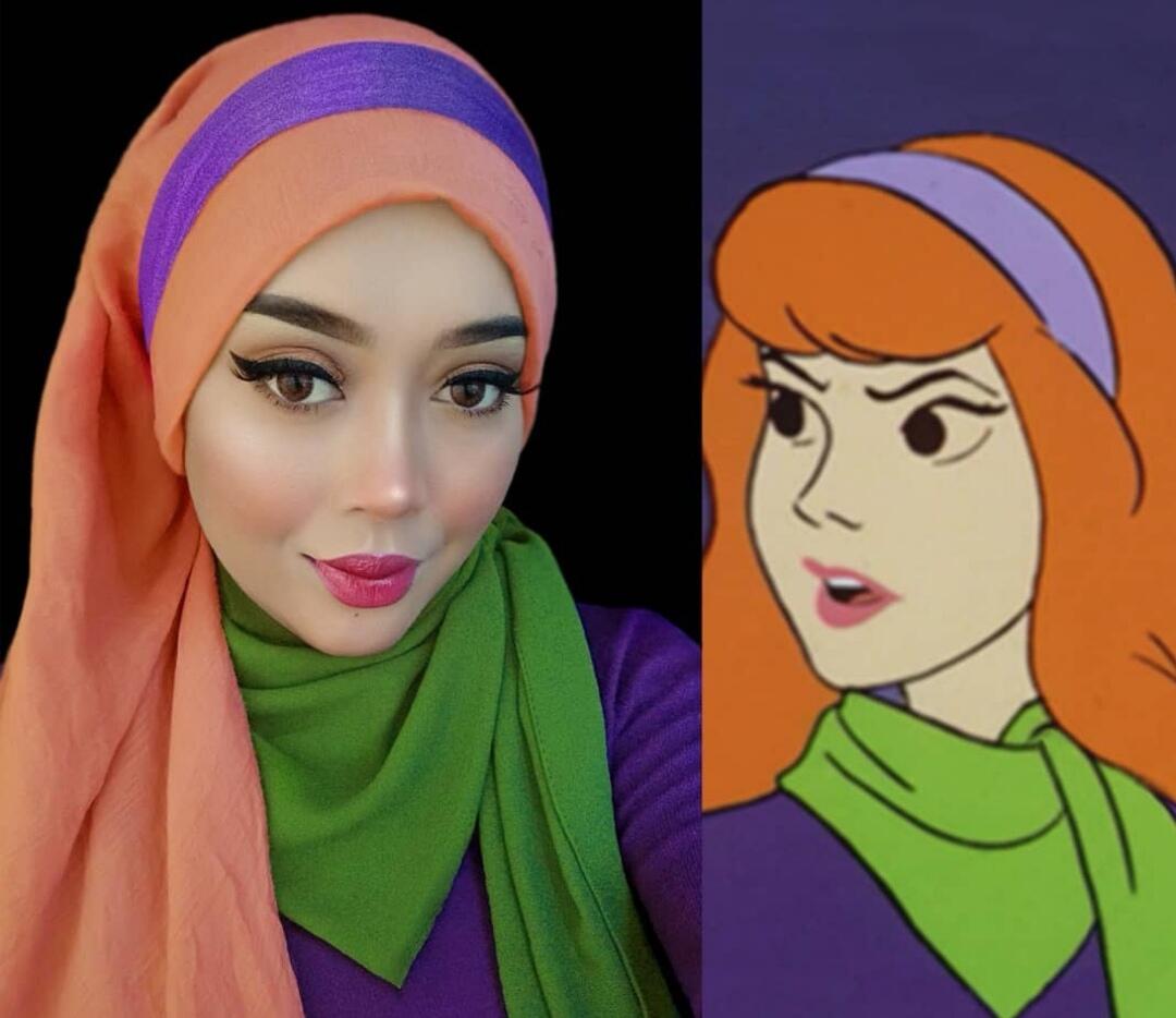 Gadis ini Membuktikan Bahwa Hijab Tak Menghalanginya tuk Menjadi Cosplayer, Keren! 