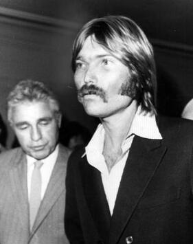 PEMBUNUHAN AKTRIS HOLLYWOOD SHARON TATE | YANG MENGHANTUI RUMAH MEWAH!