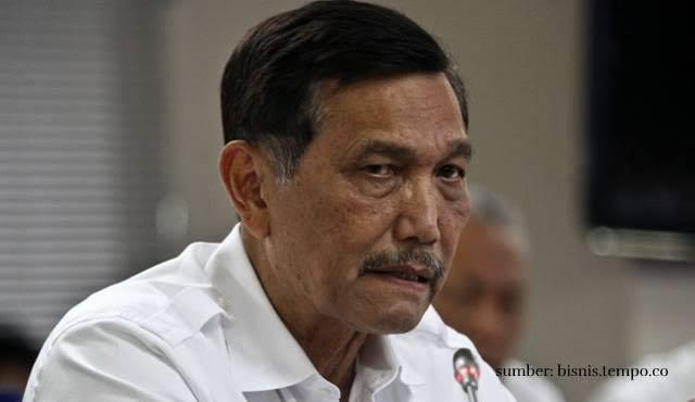 Luhut Sebut Harga BBM Pasti Naik!
