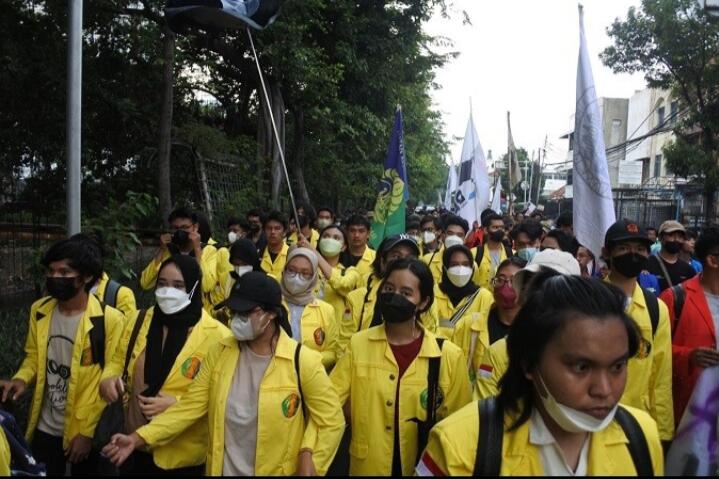 2.000 Mahasiswa Demo di Depan Istana Hari Ini, Tolak BBM Naik