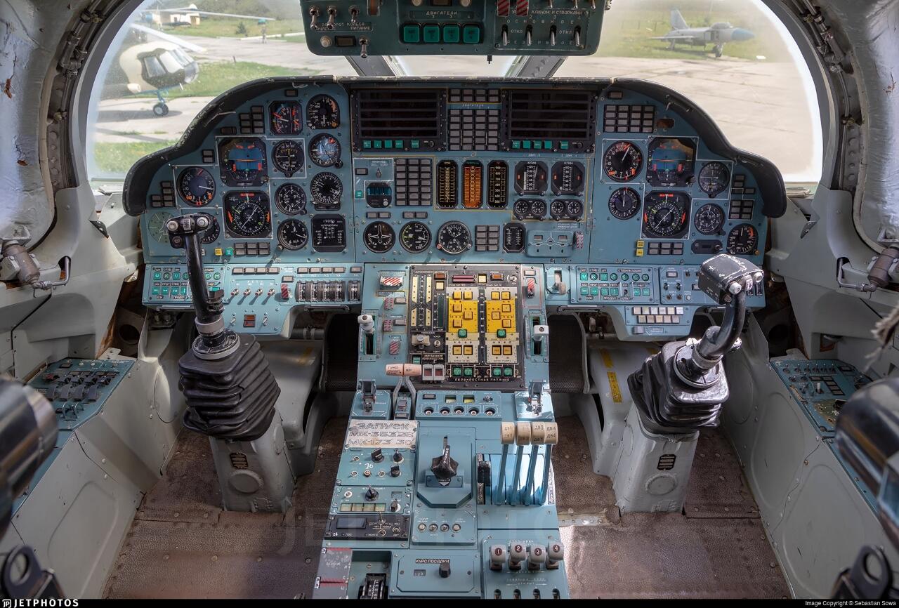 Tu-160 Blackjack | Legenda Si Angsa Putih