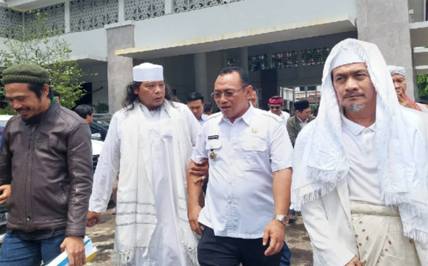 Satu Kata, Tolak Pembangunan Gereja di Kota Baja