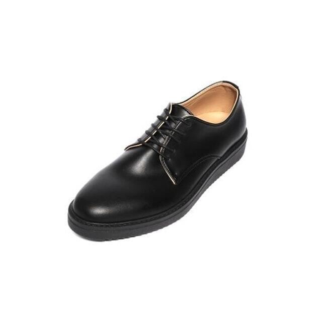 7 Merk Sepatu Kerja Terbaik untuk Pria 