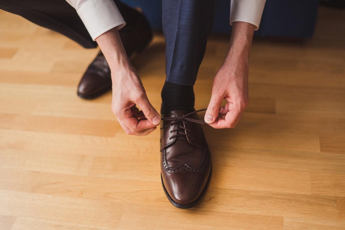 7 Merk Sepatu Kerja Terbaik untuk Pria 