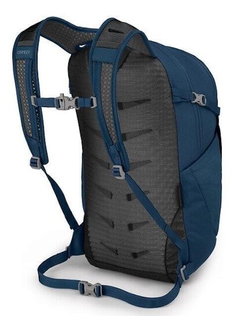 Suka Aktivitas Outdoor, Berikut 10 Rekomendasi Tas Hiking Kapasitas 20-30 liter