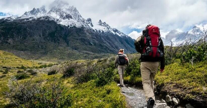 Suka Aktivitas Outdoor, Berikut 10 Rekomendasi Tas Hiking Kapasitas 20-30 liter