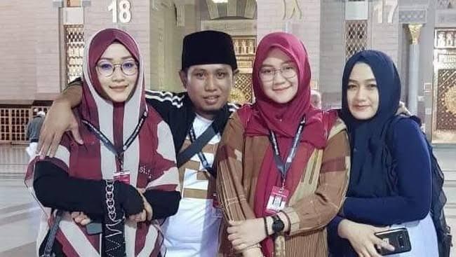 Hidayat Nur Wahid Desak Menag Gus Yaqut Realisasikan Dana Abadi Pesantren