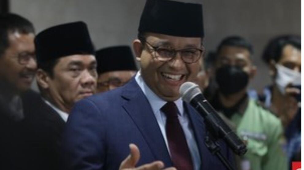 Anies Respons Bjorka Sambil Tertawa: Kebanyakan Salah Datanya