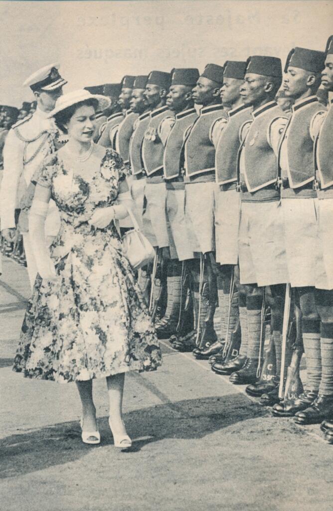 Edisi Queen Elizabeth II (2)