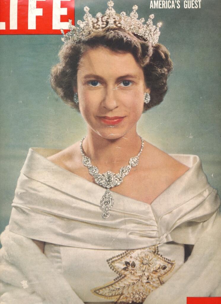 Edisi Queen Elizabeth II (2)
