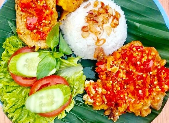 Chicken Geprek Mantul