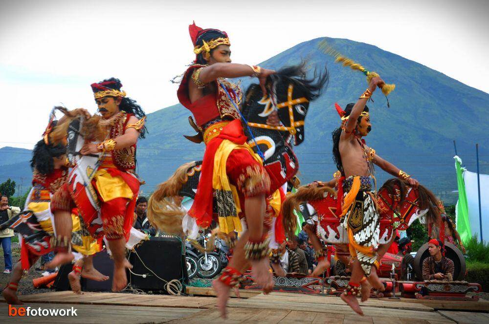 3 Pertunjukan Kesenian Tradisional Asli Indonesia Ini Bernuansa Magis, Pernah Nonton?