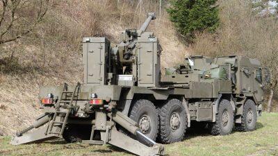 Malaysia Akan Segera Meminang Howitzer Swagerak EVA dari Slovakia