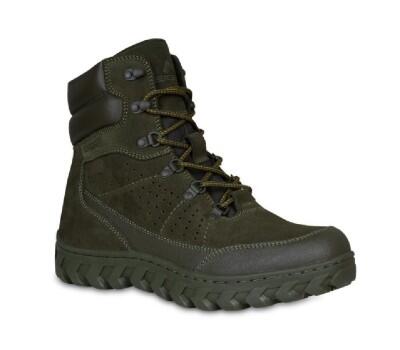 Agan Hobi Trekking? Jangan Lewatkan 10 Rekomendasi Sepatu Trekking Terbaik ini!