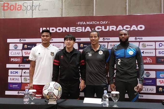 Kemenangan Sepakbola Indonesia vs Curacao, Ternyata Sepi Penonton!