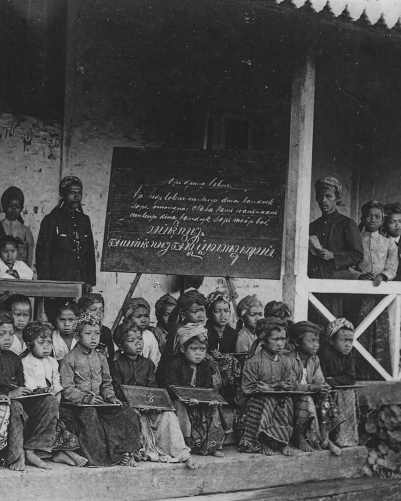 Sekolah Di Pedesaan